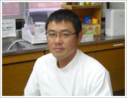 病棟科長　河村 佳宏
